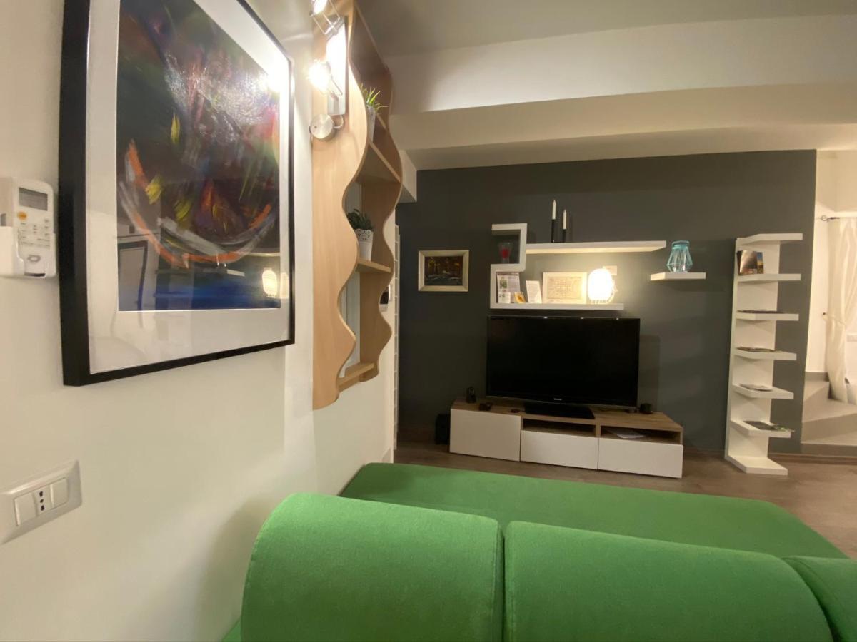 Mood'S Home Avola Luaran gambar
